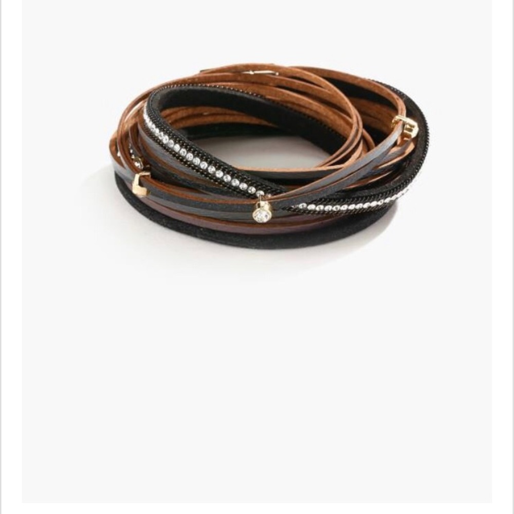 Magnet closure 8 rows layered bracelets